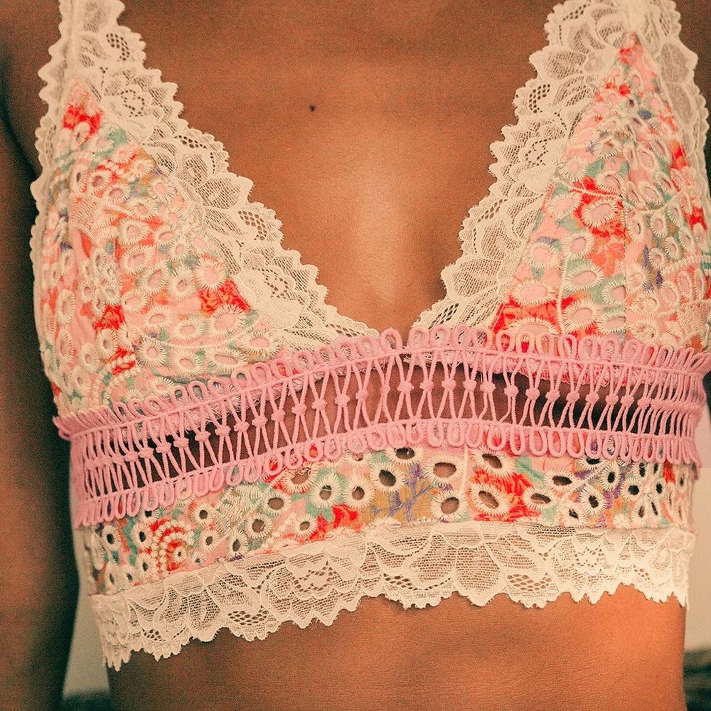 ❌SOLD❌Free People Emma Soft Bra Blossom Combo Pink - Picture 5 of 6